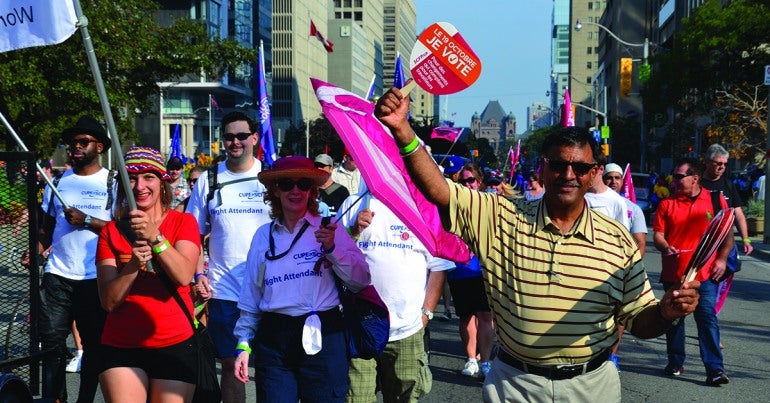 S’exprimer haut et fort pour un canada meilleur - Action politique : faits saillants du SCFP en 2015