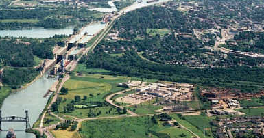 Ariel photo of the Welland Canal and surrounding area