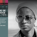 Jennifer Hodge de Silva, une documentariste montréalaise. Son oeuvre novatrice retrace l’expérience des Canadiens noirs et donne une voix aux nombreuses communautés ethniques qui façonnent notre pays.