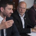 Pierre-Guy Sylvestre, économiste au SCFP, Marc Ranger, directeur québécois et Denis Bolduc, secretaire général du SCFP, lors de la conférence de presse de ce matin. Photo Clément Allard