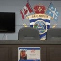 Coupable d’agression sexuelle contre une employée, le maire de Baie-Trinité est dénoncé en pleine séance du conseil municipal