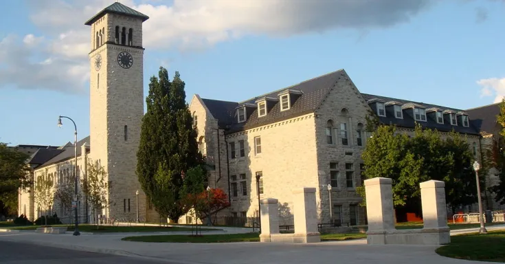 Queen's University, Grant Hall