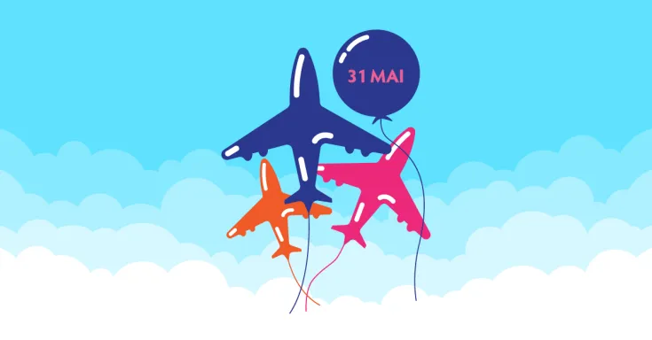 Des ballons en forme d'avion sur un fond de ciel bleu