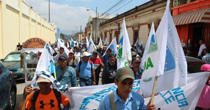 Workers rally in Guatemala - Cover for 2019-2020 International Solidarity Report