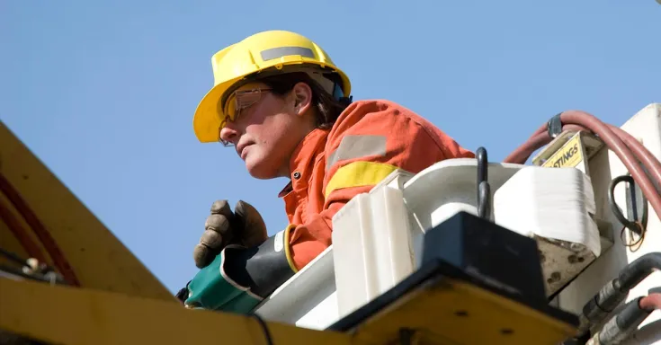 Energy sector hydro worker